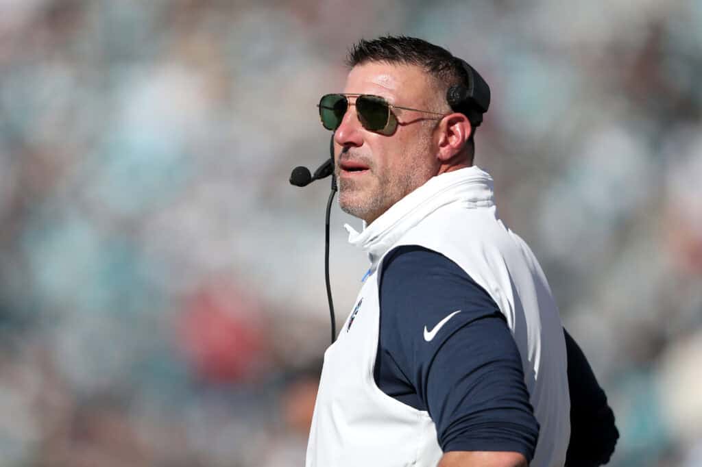 Kevin Stefanski Reveals His Thoughts On Mike Vrabel Being On The Sideline