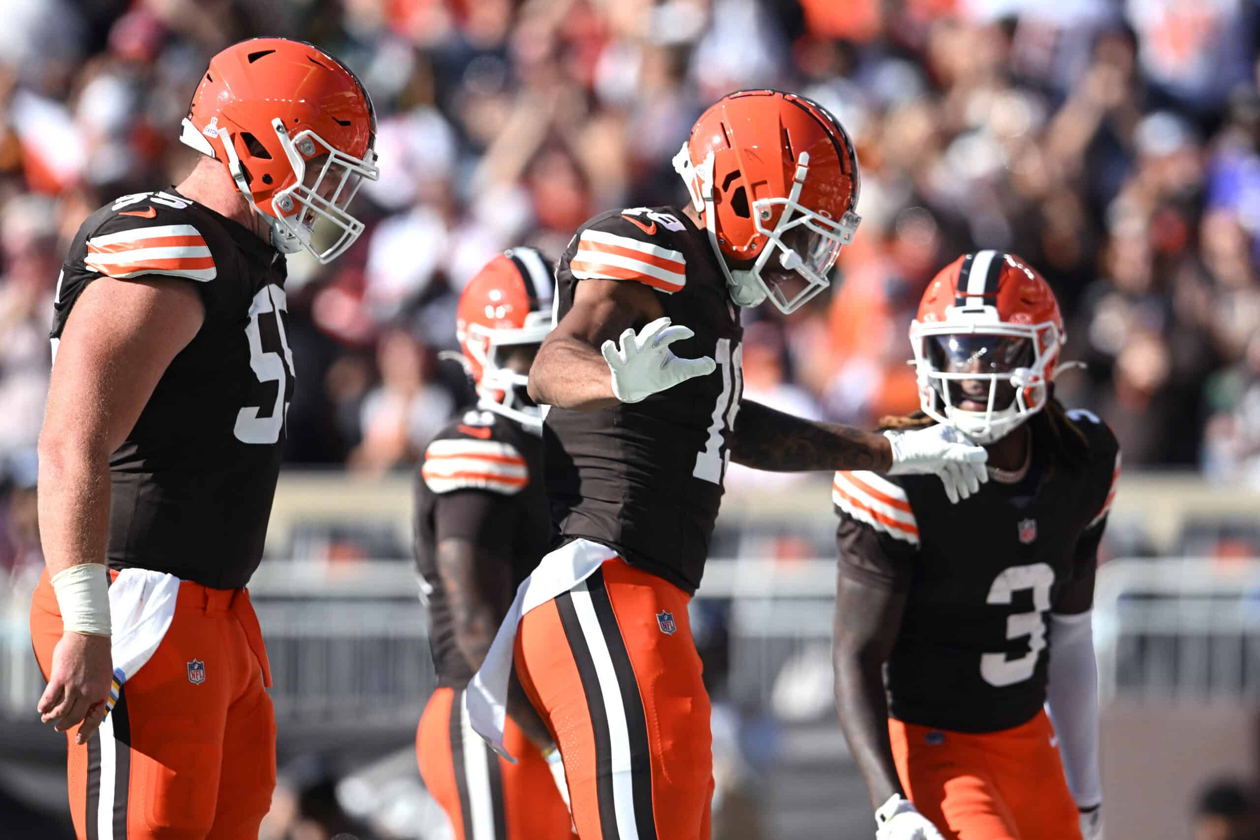 CLEVELAND, OHIO - OCTOBER 27: Cedric Tillman #19 of the Cleveland Browns celebrates after receiving touchdown in the third quarter of a game against the Baltimore Ravens at Huntington Bank Field on October 27, 2024 in Cleveland, Ohio.