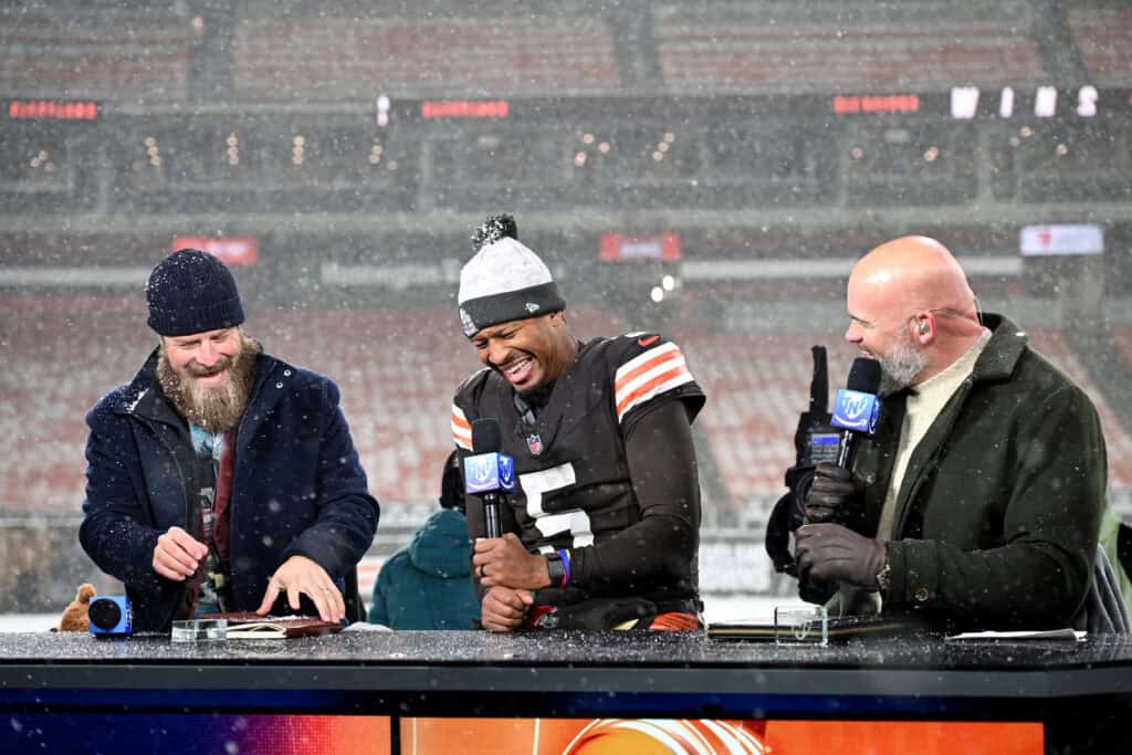 Analyst Notes Hilarious Jameis Winston Moment From Steelers Game
