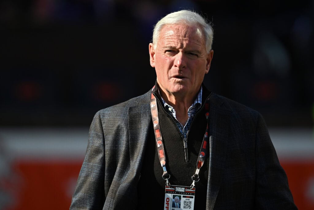 Analyst Predicts Front Office Shakeup With Browns This Offseason
