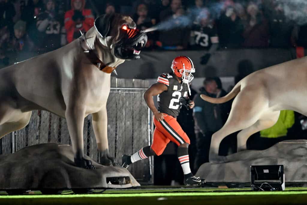 Kevin Stefanski Reveals Why He Increased Nick Chubb’s Workload On Thursday