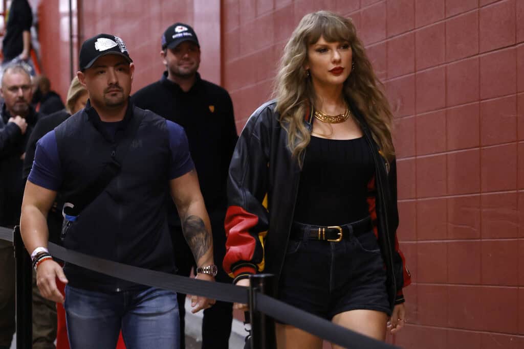 Taylor Swift Has Made A Decision On Attending Sunday’s Browns Game