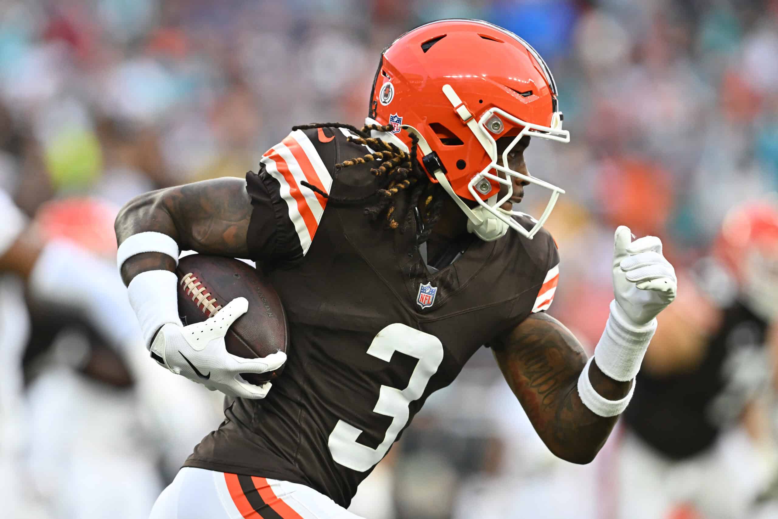 CLEVELAND, OHIO - DECEMBER 29: Jerry Jeudy #3 of the Cleveland Browns runs the ball after a catch during the first quarter against the Miami Dolphins at Huntington Bank Field on December 29, 2024 in Cleveland, Ohio.