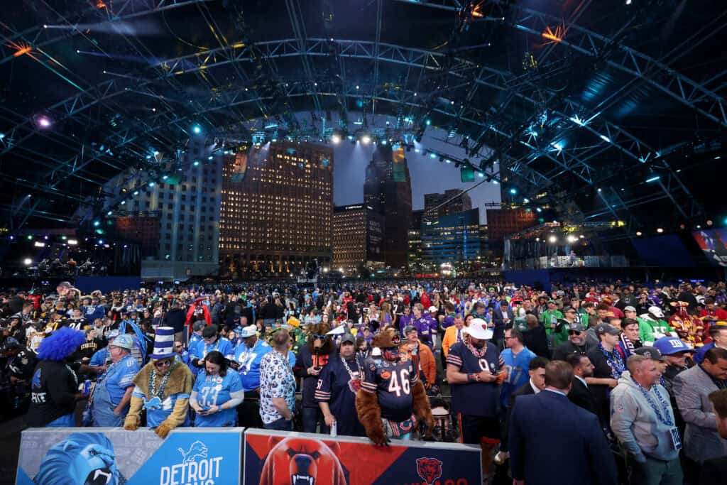 Insider Urges Browns To Draft Intriguing QB Prospect In Second Round