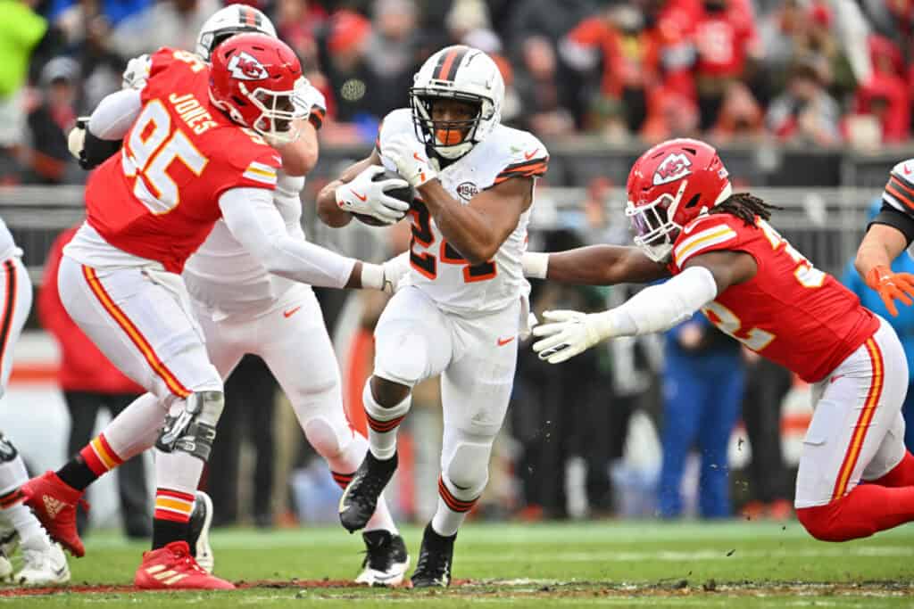 Insider Predicts What Will Happen With Nick Chubb This Offseason