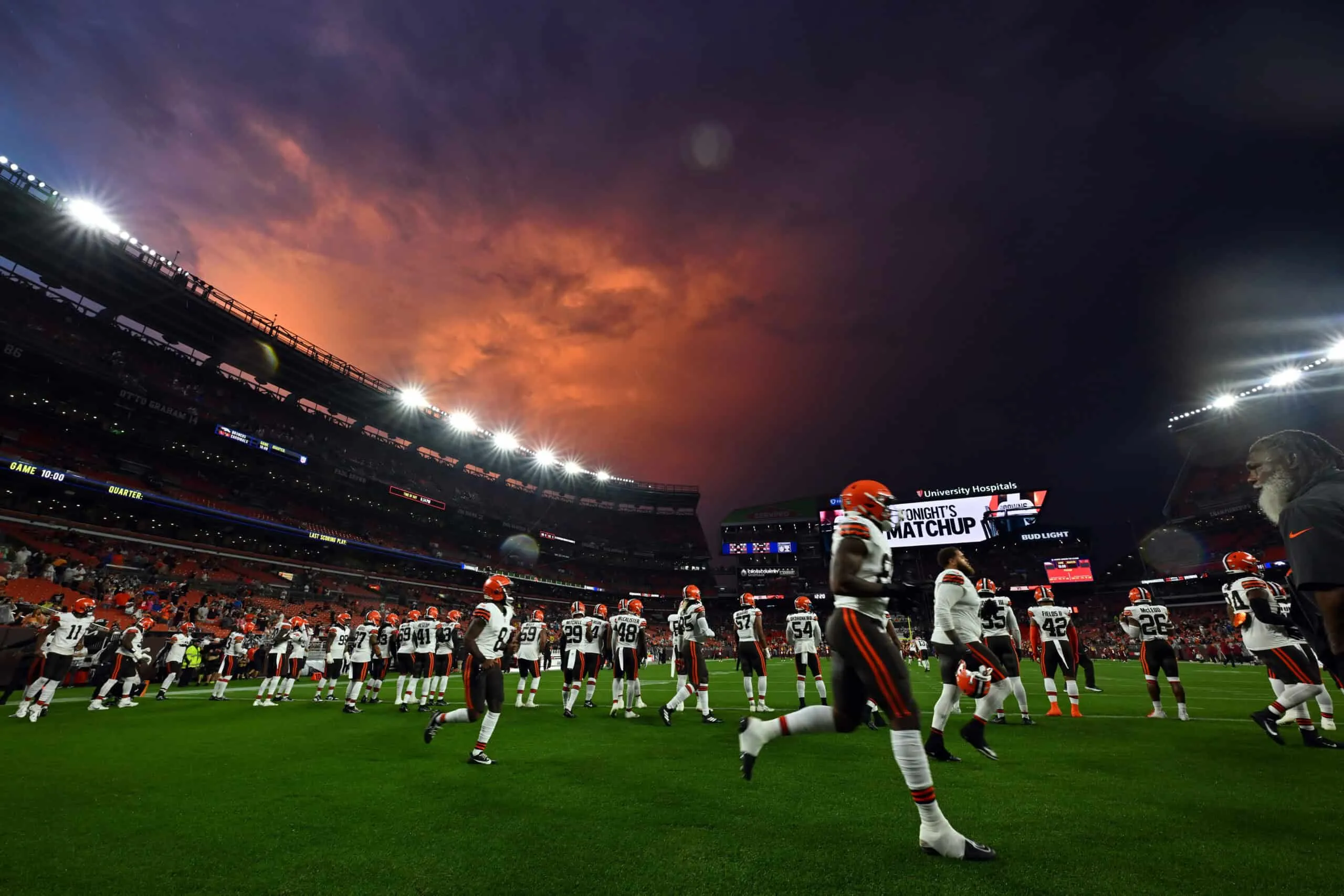 Browns Offensive Lineman Being Linked To Trade Rumors