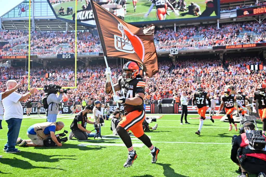 CLEVELAND, OHIO - OCTOBER 01: Sione Takitaki #44 of the Cleveland Browns runs onto the field prior to a game against the Baltimore Ravens at Cleveland Browns Stadium on October 01, 2023 in Cleveland, Ohio.