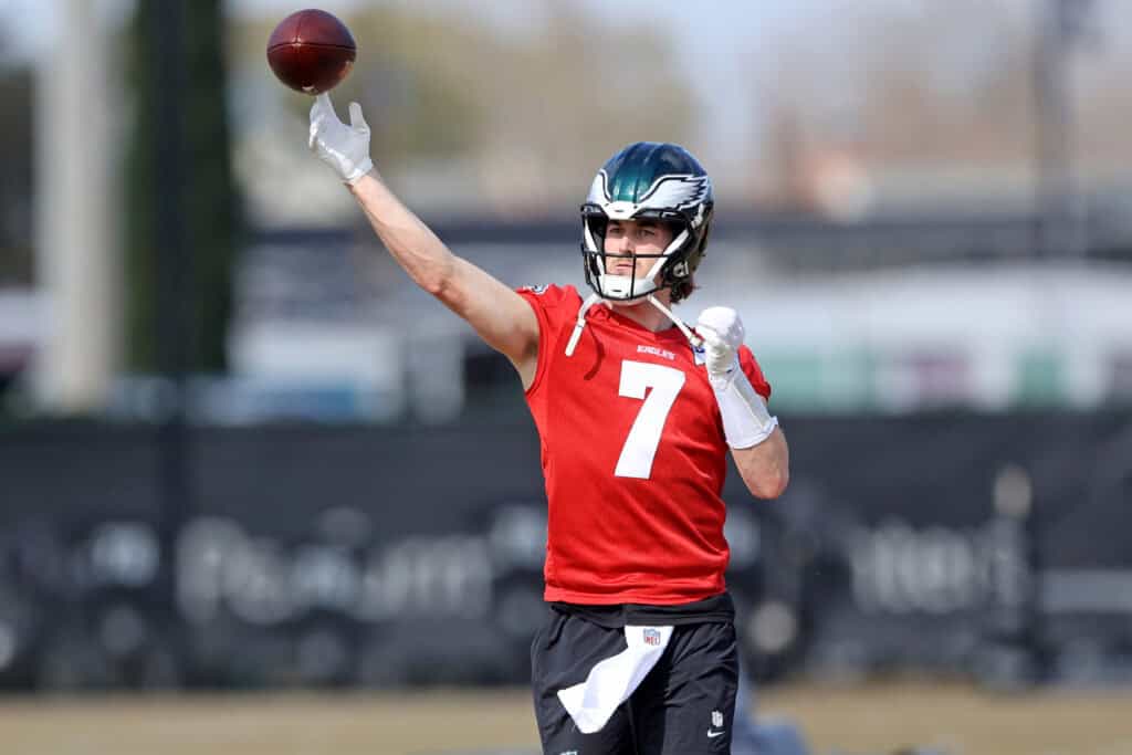 Kenny Pickett Says He’s Already Been Working Out With Browns WR