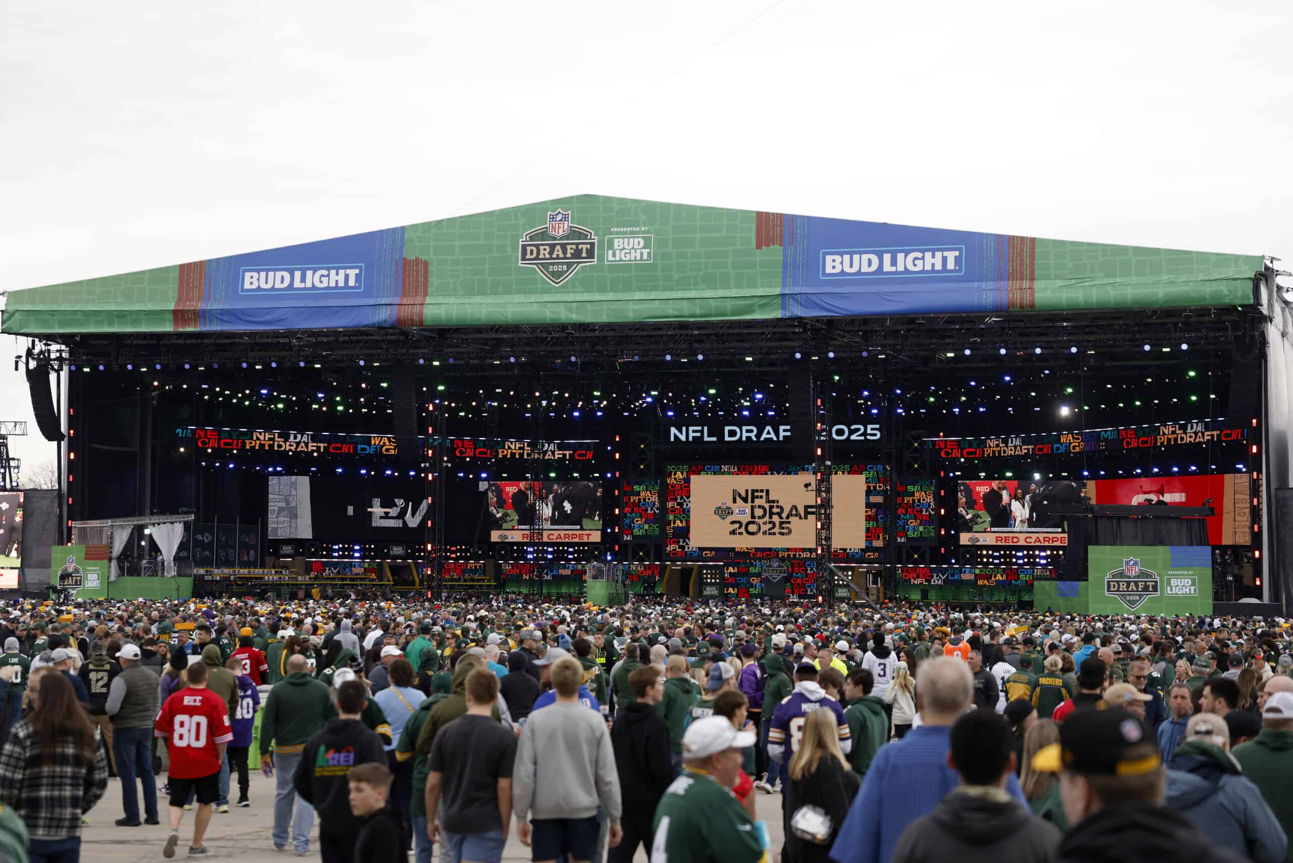 GREEN BAY, WISCONSIN - APRIL 24: Fans gather at the NFL Draft stage prior to the first round of the 2025 NFL Draft at Lambeau Field on April 24, 2025 in Green Bay, Wisconsin.