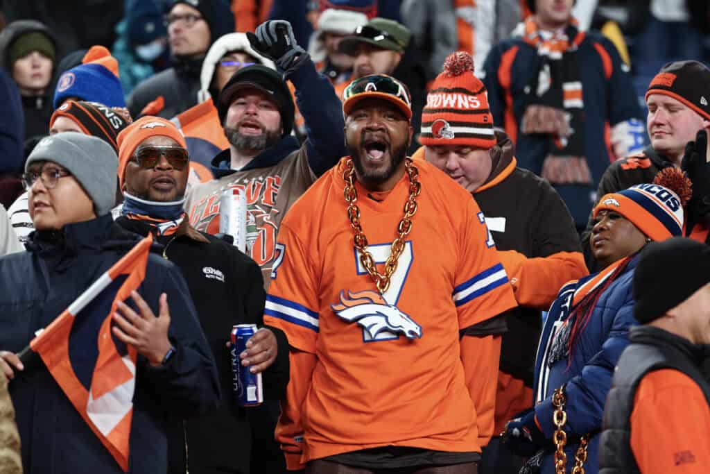 Analyst Predicts Browns, Broncos Blockbuster Draft Day Trade