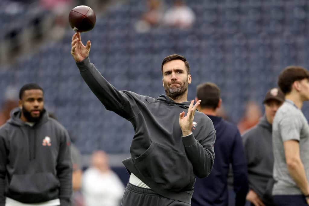HOUSTON, TEXAS - JANUARY 13: Joe Flacco #15 of the Cleveland Browns warms up prior to the AFC Wild Card Playoffs against the Houston Texans at NRG Stadium on January 13, 2024 in Houston, Texas.