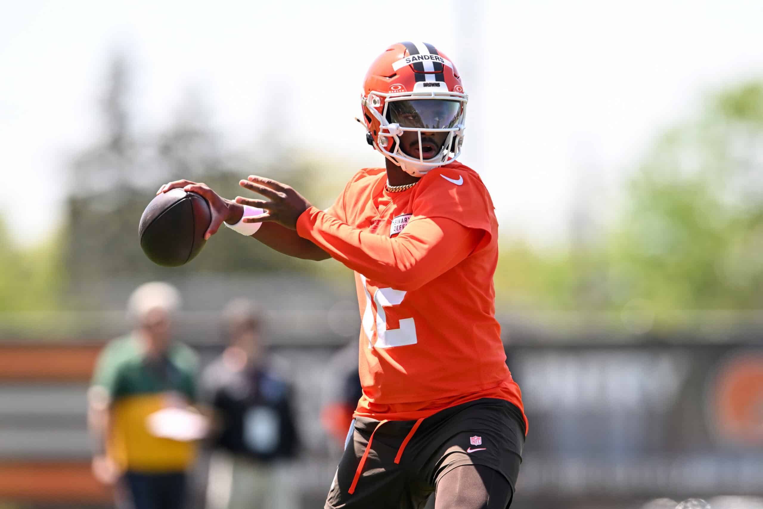 BEREA, OHIO - MAY 10: Shedeur Sanders #12 of the Cleveland Browns throws a pass during rookie minicamp at CrossCountry Mortgage Campus on May 10, 2025 in Berea, Ohio