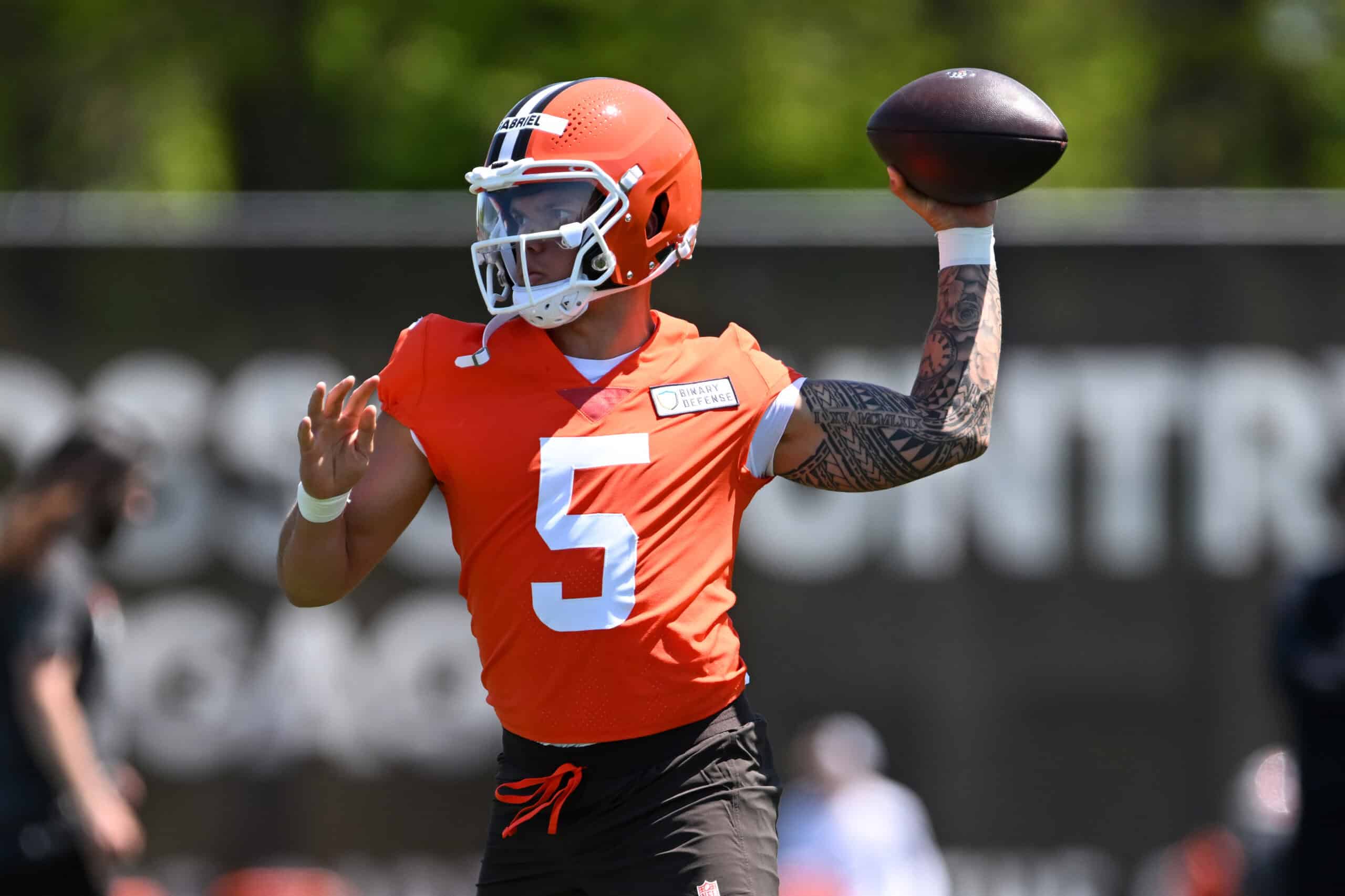 BEREA, OHIO - MAY 10: Dillon Gabriel #5 of the Cleveland Browns throws a pass during rookie minicamp at CrossCountry Mortgage Campus on May 10, 2025 in Berea, Ohio.