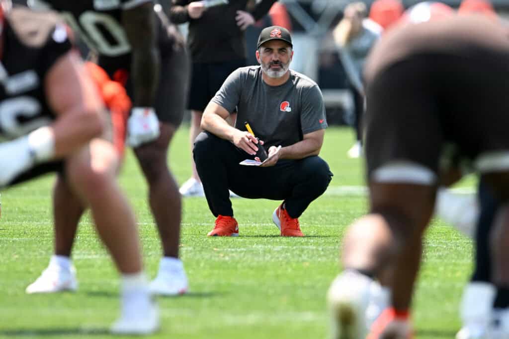 BEREA, OHIO - JUNE 11: Head coach Kevin Stefanski of the Cleveland Browns watches a drill during Cleveland Browns mandatory minicamp at CrossCountry Mortgage Campus on June 11, 2025 in Berea, Ohio