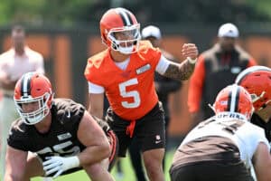 BEREA, OHIO - JUNE 11: Dillon Gabriel #5 of the Cleveland Browns runs a drill during Cleveland Browns mandatory minicamp at CrossCountry Mortgage Campus on June 11, 2025 in Berea, Ohio.