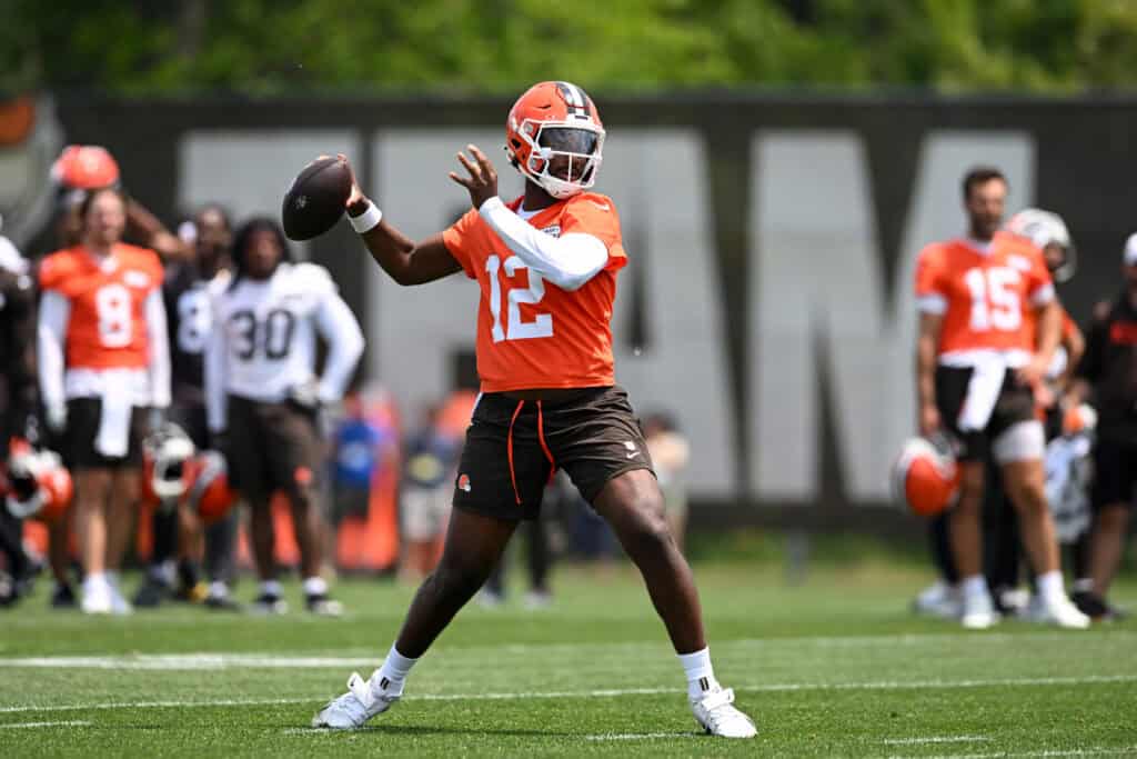BEREA, OHIO - JUNE 04: Shedeur Sanders #12 of the Cleveland Browns throws a pass during Cleveland Browns OTA offseason workouts at CrossCountry Mortgage Campus on June 04, 2025 in Berea, Ohio.