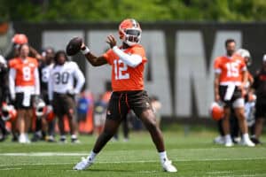 BEREA, OHIO - JUNE 04: Shedeur Sanders #12 of the Cleveland Browns throws a pass during Cleveland Browns OTA offseason workouts at CrossCountry Mortgage Campus on June 04, 2025 in Berea, Ohio.