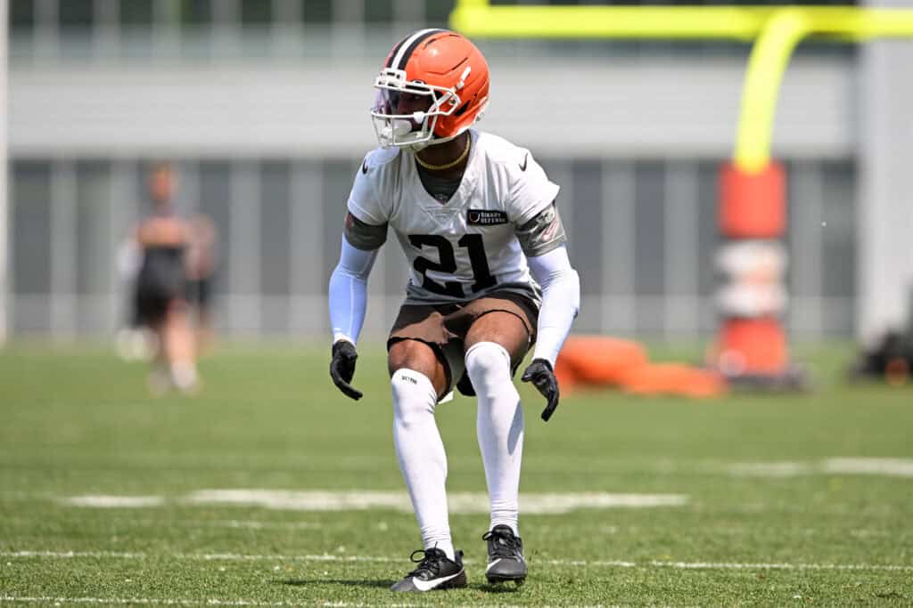 BEREA, OHIO - JUNE 04: Denzel Ward #21 of the Cleveland Browns runs a drill during Cleveland Browns OTA offseason workouts at CrossCountry Mortgage Campus on June 04, 2025 in Berea, Ohio.