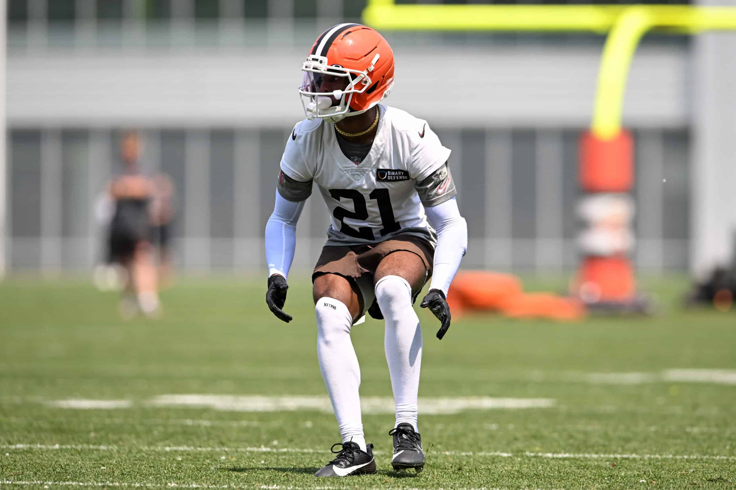 BEREA, OHIO - JUNE 04: Denzel Ward #21 of the Cleveland Browns runs a drill during Cleveland Browns OTA offseason workouts at CrossCountry Mortgage Campus on June 04, 2025 in Berea, Ohio.