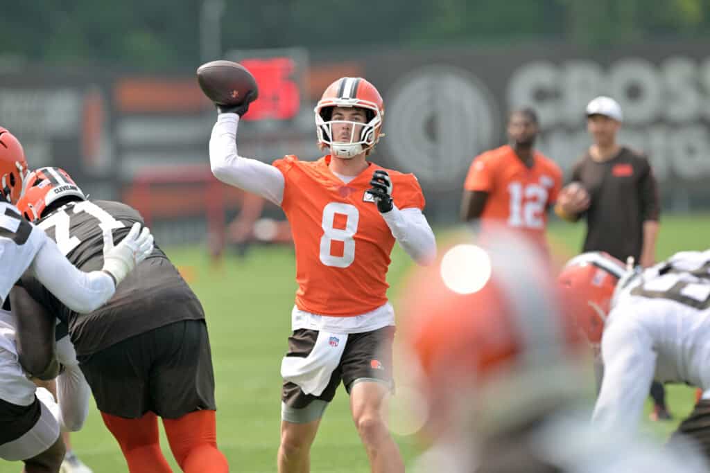 BEREA, OHIO - JUNE 12: Quarterback Kenny Pickett #8 of the Cleveland Browns runs a play during organized team activities at CrossCountry Mortgage Campus on June 12, 2025 in Berea, Ohio.