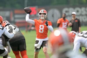 BEREA, OHIO - JUNE 12: Quarterback Kenny Pickett #8 of the Cleveland Browns runs a play during organized team activities at CrossCountry Mortgage Campus on June 12, 2025 in Berea, Ohio.