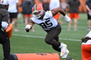 BEREA, OHIO - JUNE 10: Myles Garrett #95 of the Cleveland Browns runs a drill during Cleveland Browns mandatory minicamp at CrossCountry Mortgage Campus on June 10, 2025 in Berea, Ohio.