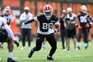BEREA, OHIO - JUNE 10: Harold Fannin Jr. #88 of the Cleveland Browns runs a drill during Cleveland Browns mandatory minicamp at CrossCountry Mortgage Campus on June 10, 2025 in Berea, Ohio.