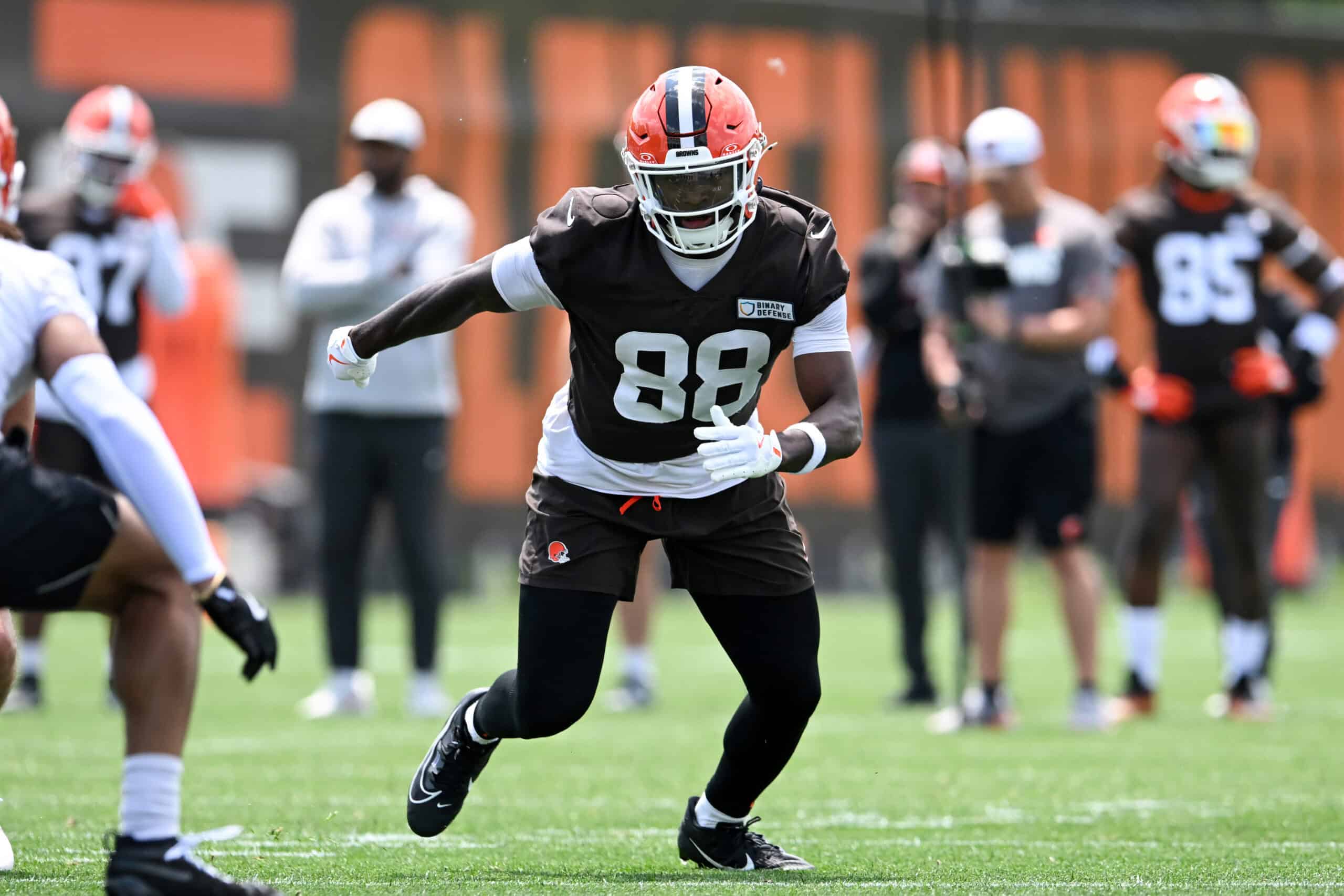 BEREA, OHIO - JUNE 10: Harold Fannin Jr. #88 of the Cleveland Browns runs a drill during Cleveland Browns mandatory minicamp at CrossCountry Mortgage Campus on June 10, 2025 in Berea, Ohio.
