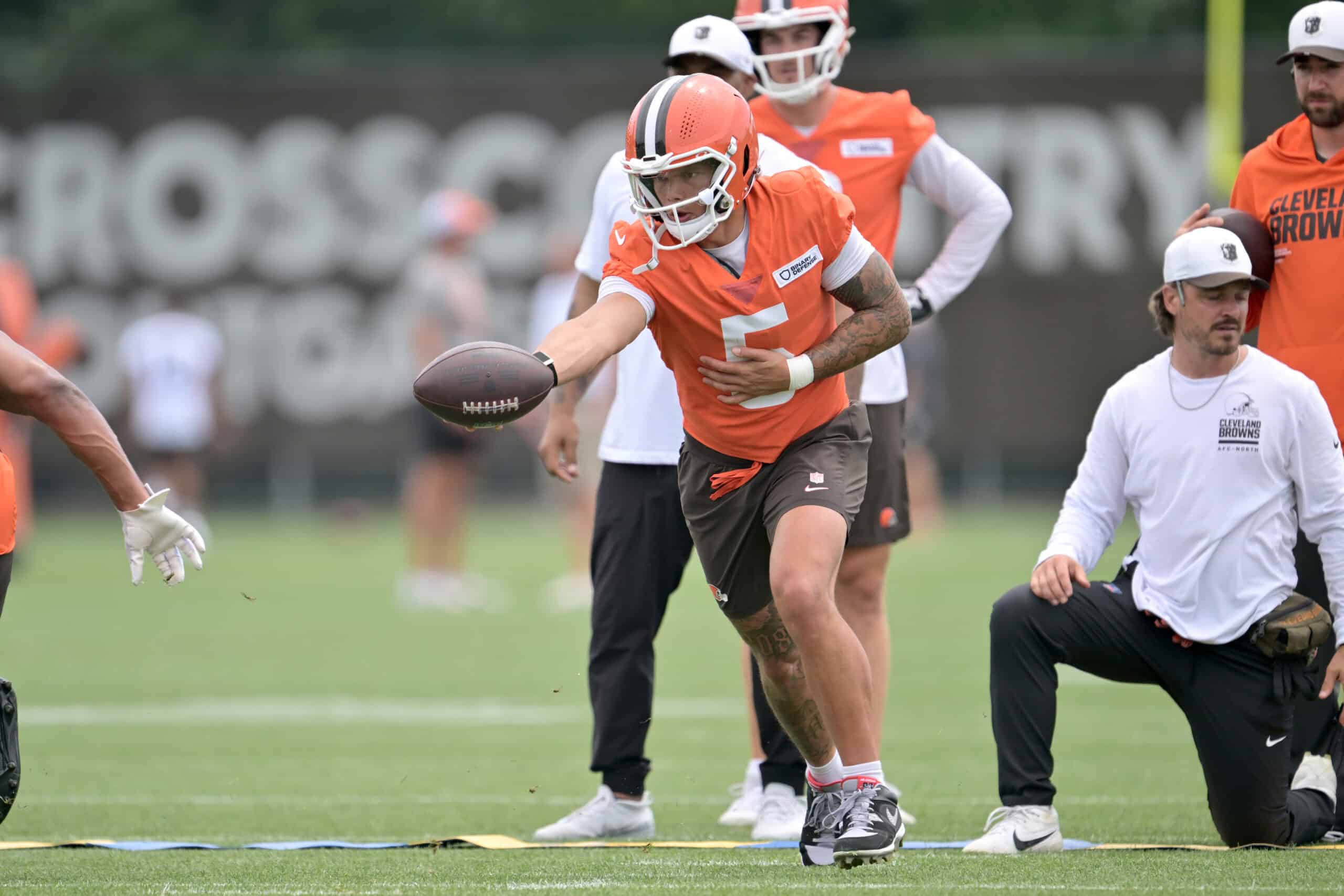 BEREA, OHIO - JULY 25: Quarterback Dillon Gabriel #5 of the Cleveland Browns runs a play during training camp at CrossCountry Mortgage Campus on July 25, 2025 in Berea, Ohio.