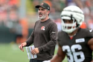 BEREA, OHIO - JULY 25: Head coach Kevin Stefanski of the Cleveland Browns watches plays during training camp at CrossCountry Mortgage Campus on July 25, 2025 in Berea, Ohio.