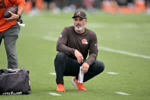 BEREA, OHIO - JULY 25: Head coach Kevin Stefanski of the Cleveland Browns watches plays during training camp at CrossCountry Mortgage Campus on July 25, 2025 in Berea, Ohio