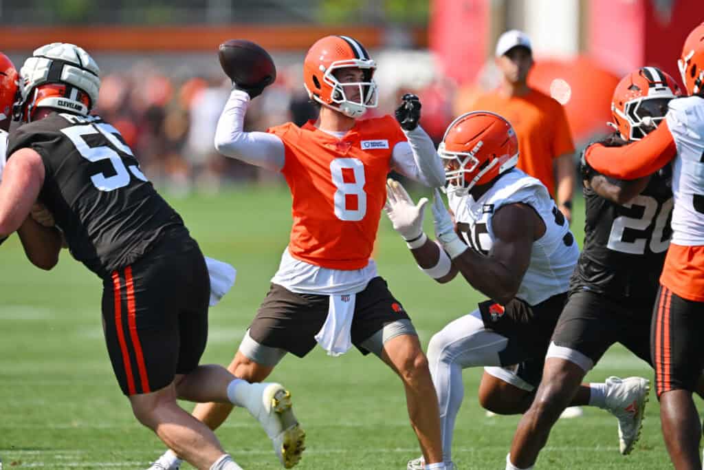 BEREA, OHIO - JULY 26: Quarterback Kenny Pickett #8 of the Cleveland Browns passes during training camp at CrossCountry Mortgage Campus on July 26, 2025 in Berea, Ohio.