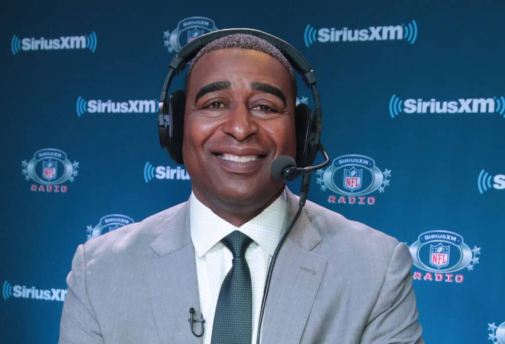 BLOOMINGTON, MN - FEBRUARY 01: Former NFL player and NFL Hall of Fame player Cris Carter attends SiriusXM at Super Bowl LII Radio Row at the Mall of America on February 1, 2018 in Bloomington, Minnesota.