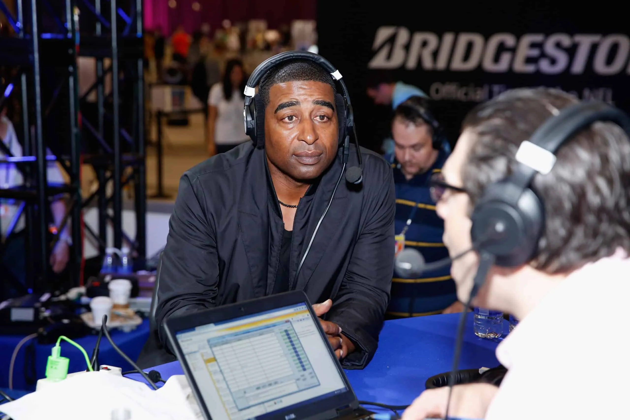 Cris Carter Issues Stark Warning On Browns’ QB Decision