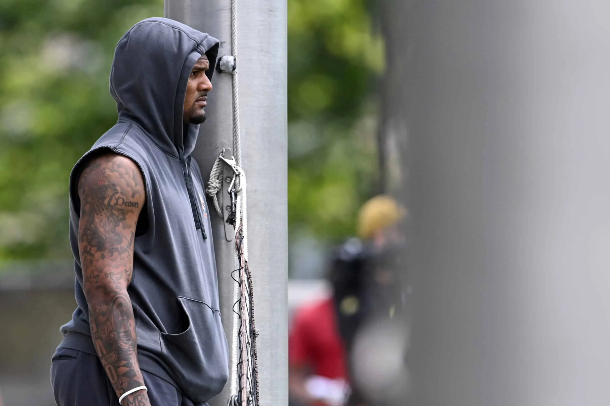 BEREA, OHIO - JUNE 10: Deshaun Watson #4 of the Cleveland Browns looks on during Cleveland Browns mandatory minicamp at CrossCountry Mortgage Campus on June 10, 2025 in Berea, Ohio.