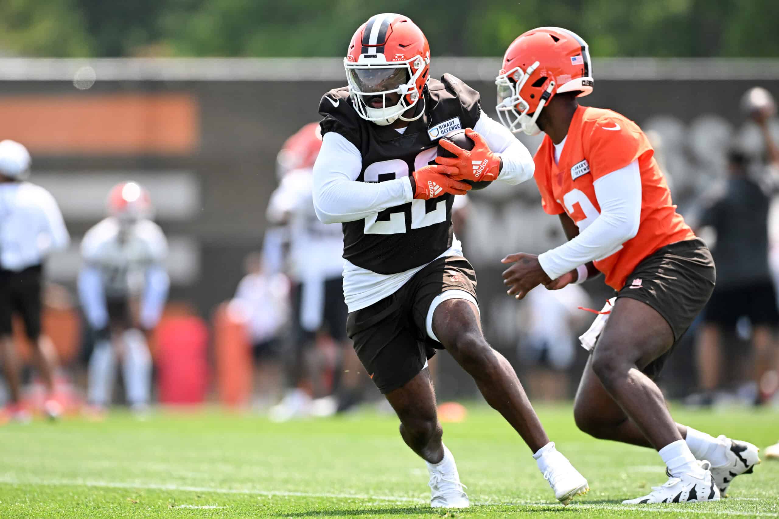BEREA, OHIO - JUNE 04: Dylan Sampson #22 of the Cleveland Browns runs a drill during Cleveland Browns OTA offseason workouts at CrossCountry Mortgage Campus on June 04, 2025 in Berea, Ohio.
