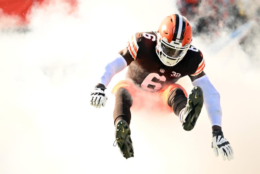 CLEVELAND, OHIO - NOVEMBER 19: Jeremiah Owusu-Koramoah #6 of the Cleveland Browns is introduced before the game against the Pittsburgh Steelers at Cleveland Browns Stadium on November 19, 2023 in Cleveland, Ohio.