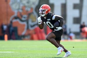 BEREA, OHIO - JUNE 11: Quinshon Judkins #10 of the Cleveland Browns runs a drill during Cleveland Browns mandatory minicamp at CrossCountry Mortgage Campus on June 11, 2025 in Berea, Ohio.