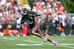 BEREA, OHIO - JULY 28: Diontae Johnson #16 of the Cleveland Browns catches a pass during Cleveland Browns training camp at CrossCountry Mortgage Campus on July 28, 2025 in Berea, Ohio.