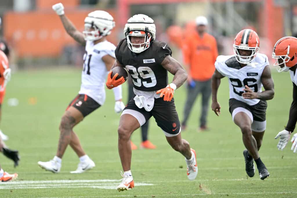 BEREA, OHIO - JULY 25: Running back Ahmani Marshall #39 of the Cleveland Browns runs a play during training camp at CrossCountry Mortgage Campus on July 25, 2025 in Berea, Ohio.