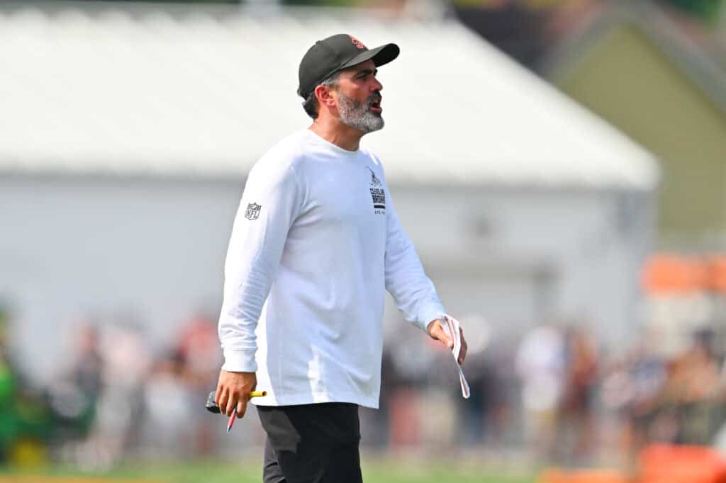 BEREA, OHIO - JULY 26: Head coach Kevin Stefanski of the Cleveland Browns yells to his players during training camp at CrossCountry Mortgage Campus on July 26, 2025 in Berea, Ohio.