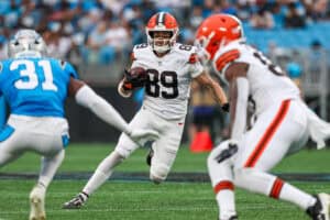 CHARLOTTE, NORTH CAROLINA - AUGUST 08: Kaden Davis #89 of the Cleveland Browns runs the ball during the first half of an NFL Preseason 2025 game against the Carolina Panthers at Bank of America Stadium on August 08, 2025 in Charlotte, North Carolina.