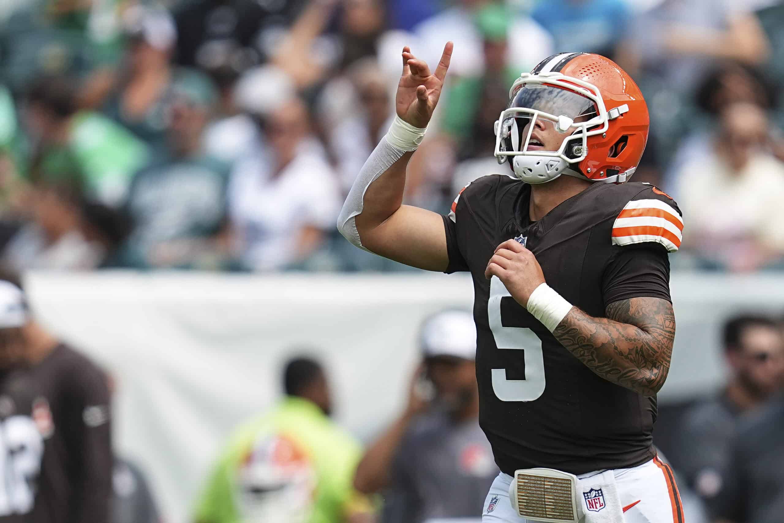 PHILADELPHIA, PENNSYLVANIA - AUGUST 16: Dillon Gabriel #5 of the Cleveland Browns reacts against the Philadelphia Eagles in the first half of the NFL Preseason 2025 game at Lincoln Financial Field on August 16, 2025 in Philadelphia, Pennsylvania.