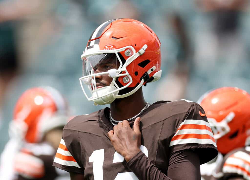 PHILADELPHIA, PENNSYLVANIA - AUGUST 16: Shedeur Sanders #12 of the Cleveland Browns warms up before the NFL Preseason 2025 game between Cleveland Browns and Philadelphia Eagles at Lincoln Financial Field on August 16, 2025 in Philadelphia, Pennsylvania
