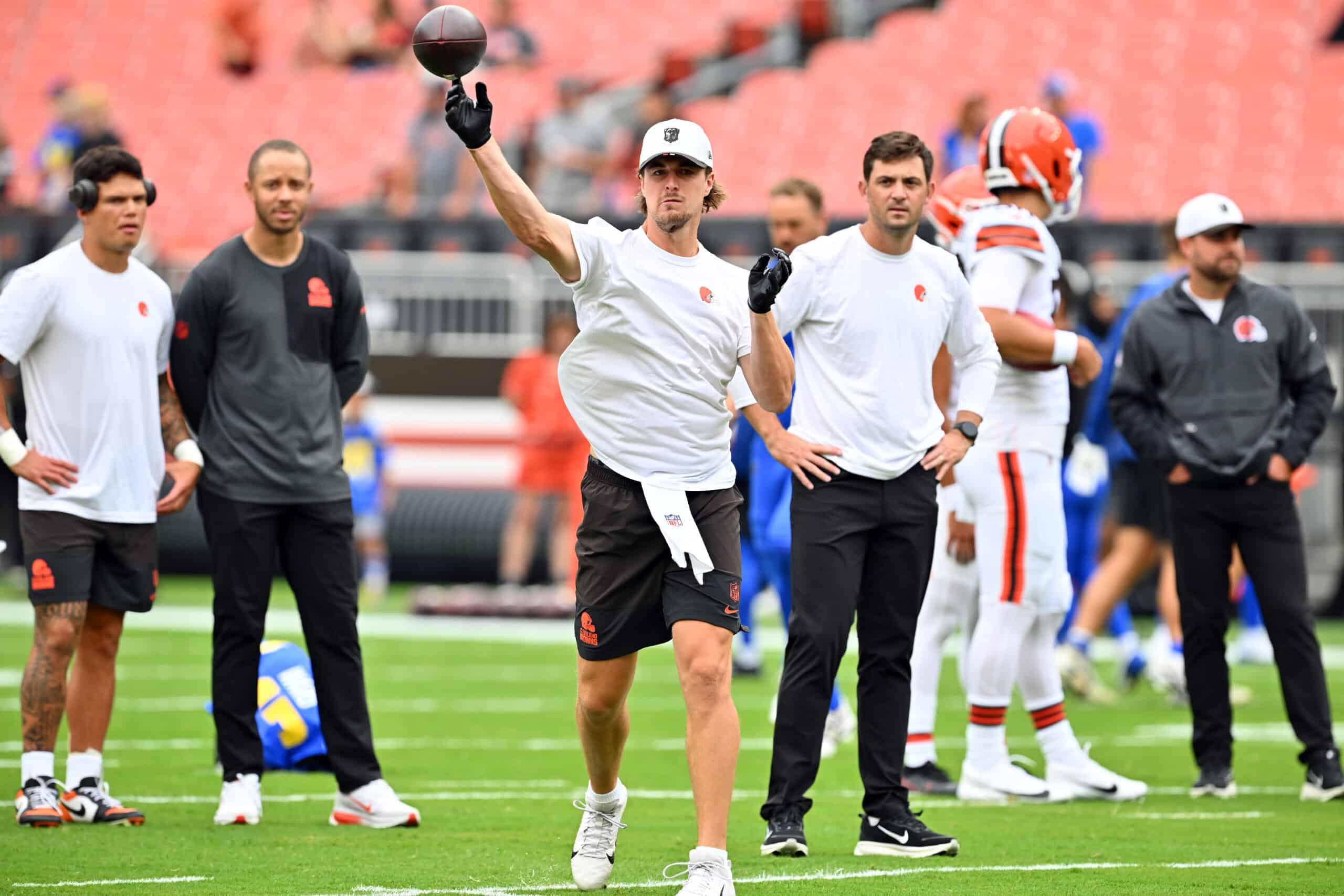 CLEVELAND, OHIO - AUGUST 23: Quarterback Kenny Pickett #8 of the Cleveland Browns warms up before an NFL Preseason 2025 game against the Los Angeles Rams at Huntington Bank Field on August 23, 2025, in Cleveland, Ohio.