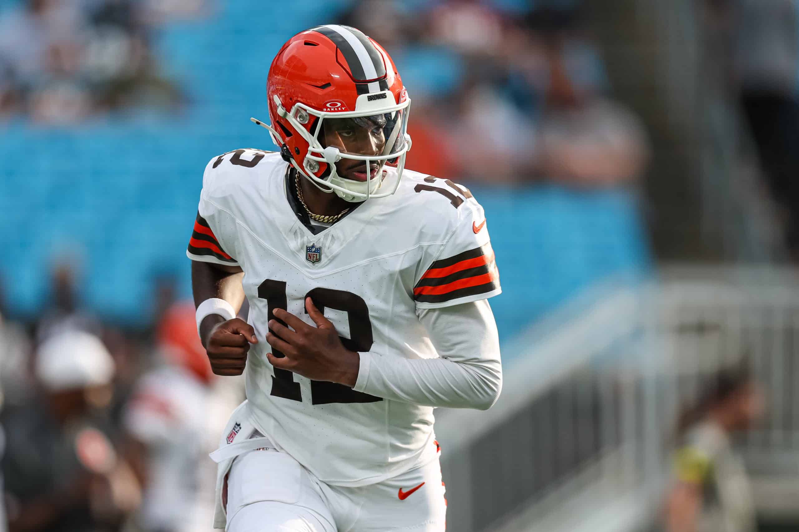 CHARLOTTE, NORTH CAROLINA - AUGUST 08: Shedeur Sanders #12 of the Cleveland Browns warms up before an NFL Preseason 2025 game against the Carolina Panthers at Bank of America Stadium on August 08, 2025 in Charlotte, North Carolina.