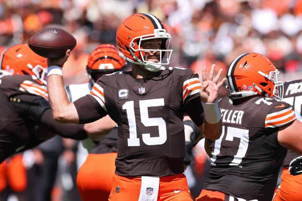 CLEVELAND, OHIO - SEPTEMBER 07: Joe Flacco #15 of the Cleveland Browns throws a pass during the first quarter against the Cincinnati Bengals during the game at Huntington Bank Field on September 07, 2025 in Cleveland, Ohio.