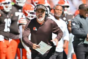 CLEVELAND, OHIO - SEPTEMBER 07: Head coach Kevin Stefanski of the Cleveland Browns reacts during the second quarter against the Cincinnati Bengals during the game at Huntington Bank Field on September 07, 2025 in Cleveland, Ohio.