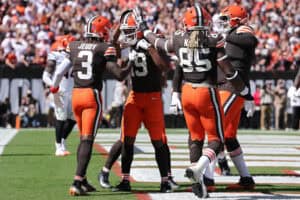 CLEVELAND, OHIO - SEPTEMBER 07: Cedric Tillman #19 of the Cleveland Browns celebrates a touchdown with teammates during the third quarter against the Cincinnati Bengals during the game at Huntington Bank Field on September 07, 2025 in Cleveland, Ohio.