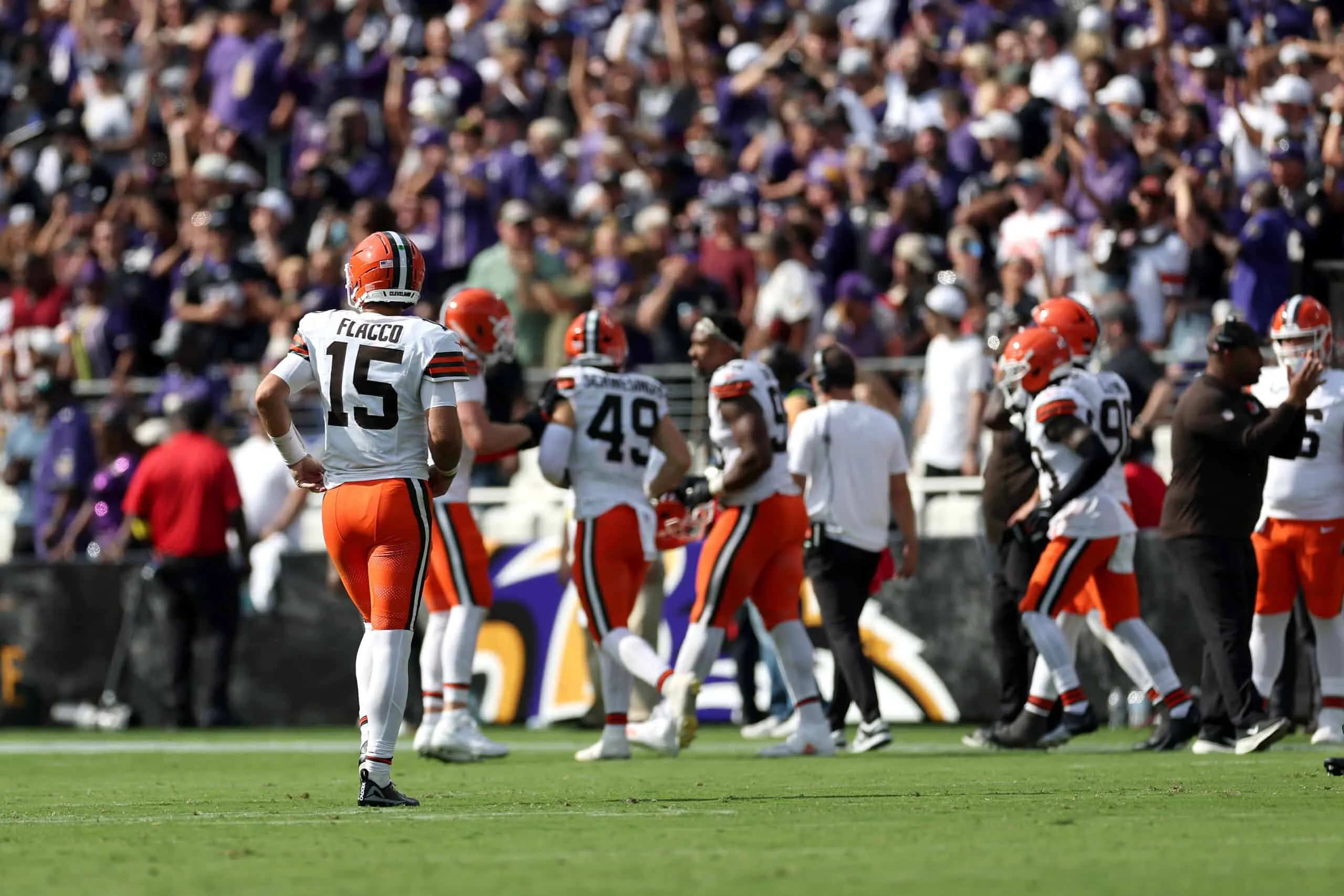 Insider Reveals 2 Major Reasons For Browns’ QB Change